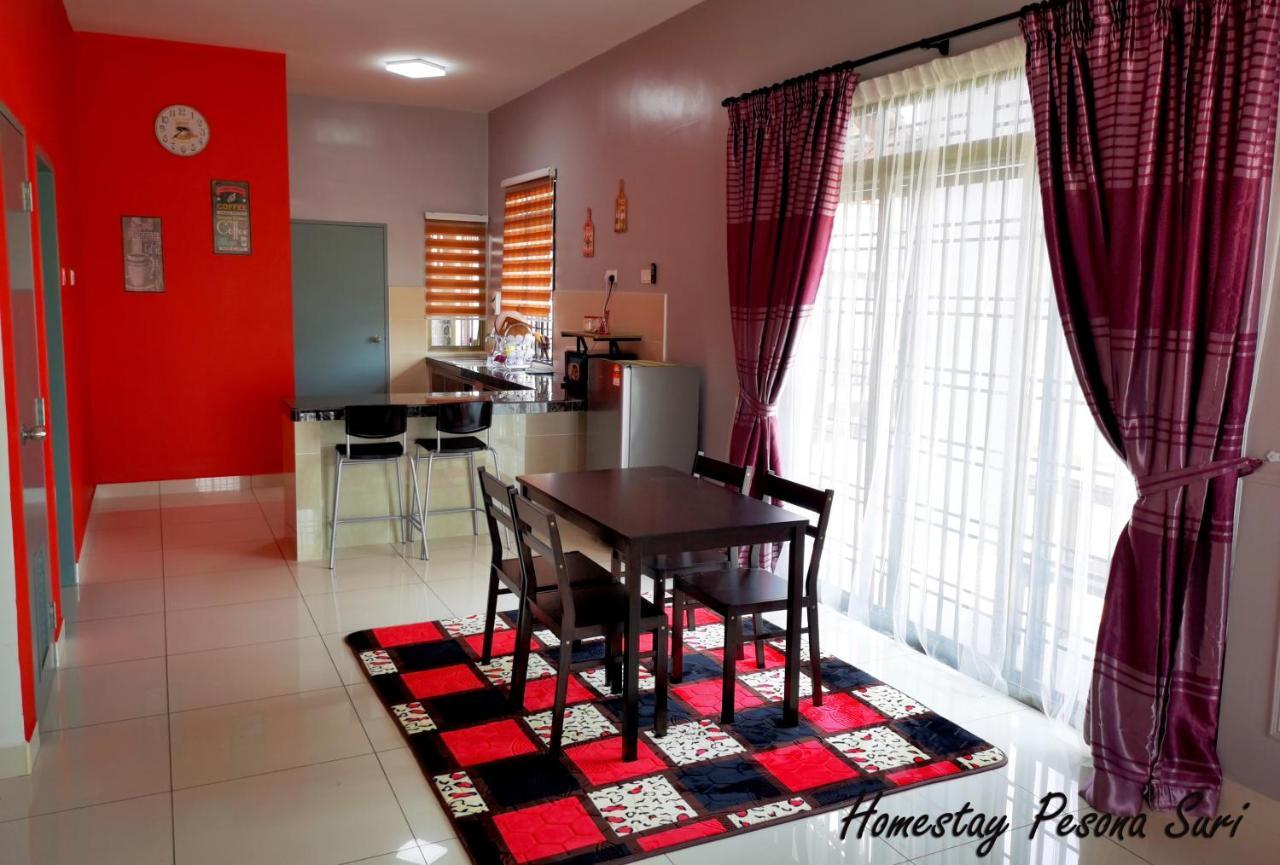 Pesona Suri Homestay باتو باهات المظهر الخارجي الصورة